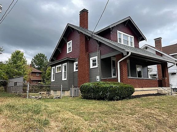 2nd image of 1520 Ambrose Ave