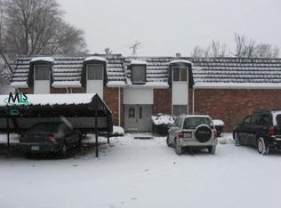 1864 Colonial Village Way, Waterford, MI 48328