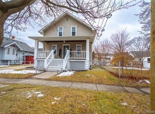 910 Church St, Port Huron, MI 48060