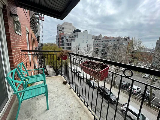 Rented by Highline Residential | media 7