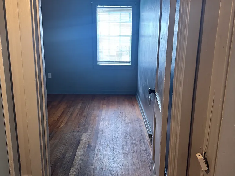 Main bedroom entry