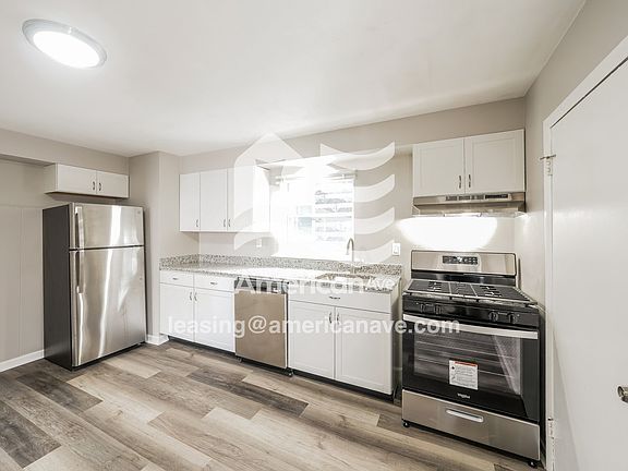 881493_005_wm_-_kitchen_13451475.jpg