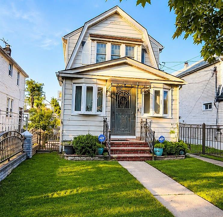 1st image of 9019 218th Street