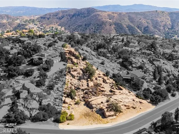 148 Stagecoach Rd, Bell Canyon, CA 91307