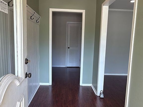 3rd image of 1548 Ramberlyn Way