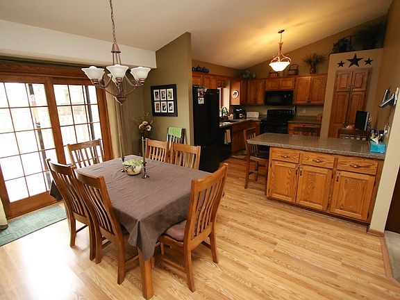 4th image of 205 Egret Ln