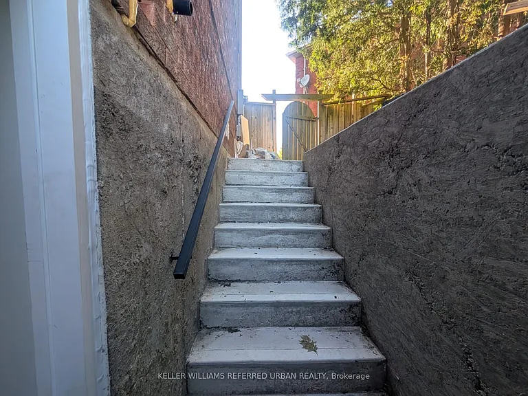 2293 Beare Ct #BASEMENT — Photo 25