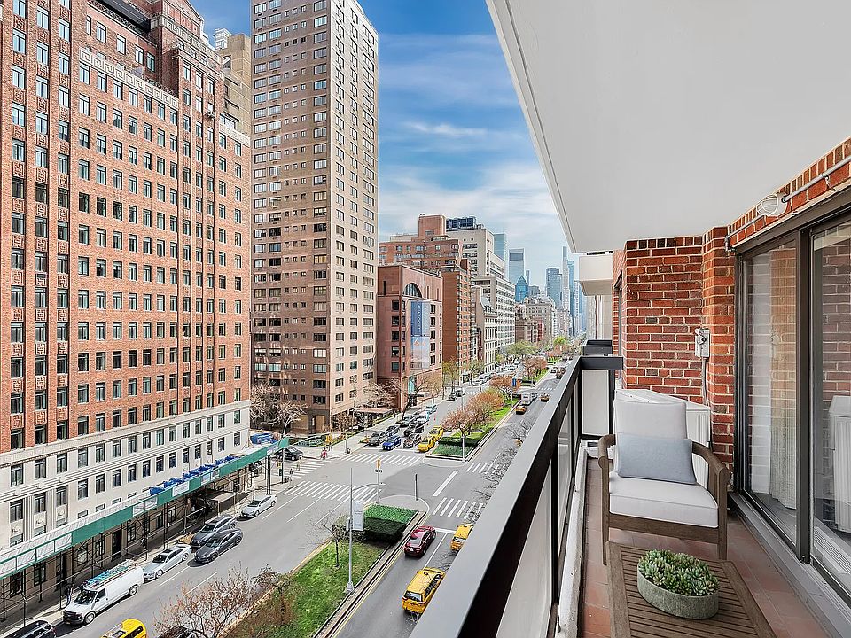1st image of 750 Park Ave APT 9B