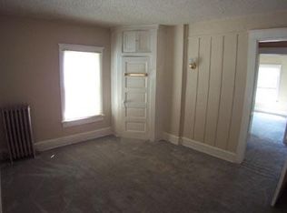 105 W 36th St APT 1, Kansas City, MO 64111