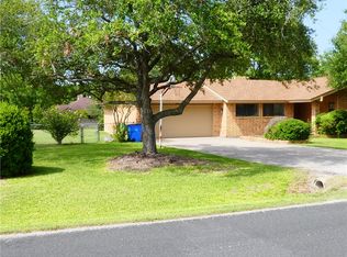 1803 Serenity Dr, Pflugerville, TX 78660