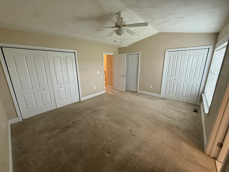 6748 Village Green Dr — Photo 20