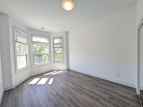 4th image of 1048-1052 Divisadero St
