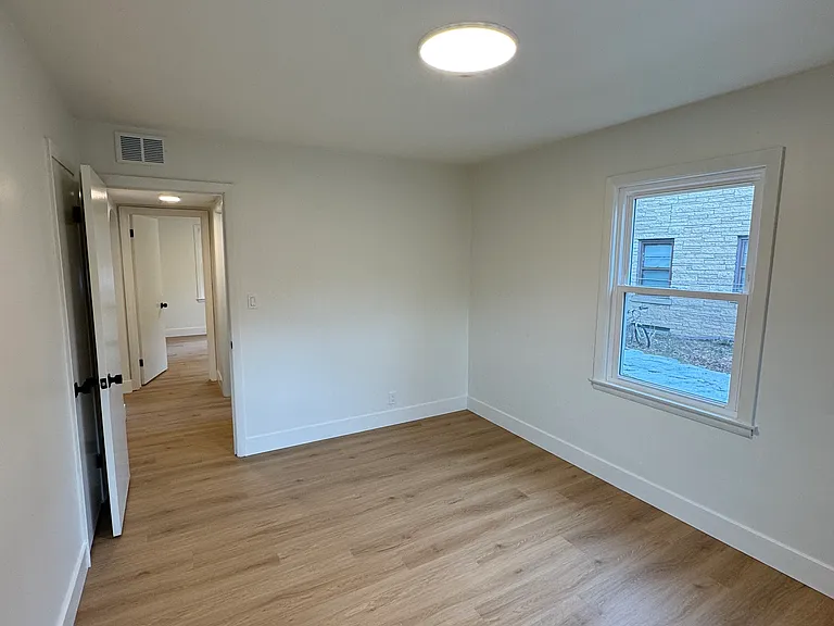 6639 W Bluemound Rd #4 — Photo 12