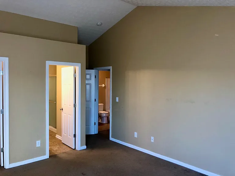 3903 Hay Market Dr — Photo 6