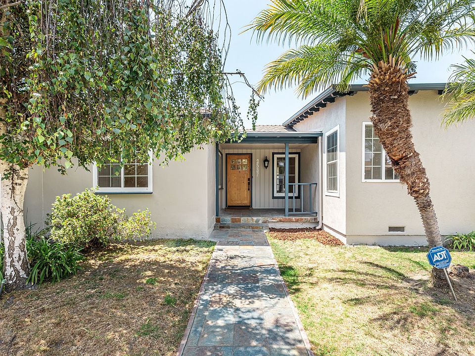 1st image of 2537 Cotner Ave