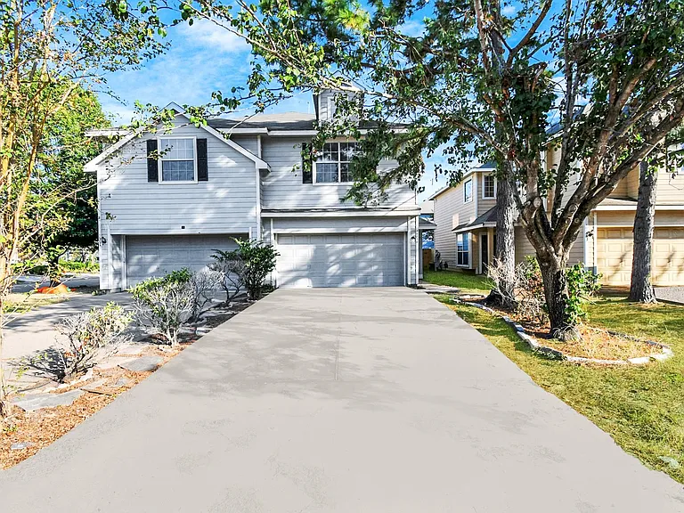 16850 Brooktondale Ct — Photo 3