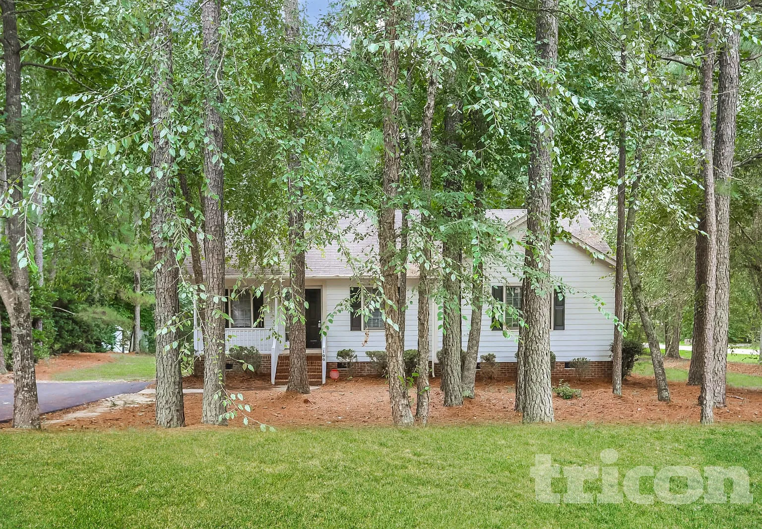 100 Evan Court Clayton NC — Photo 2