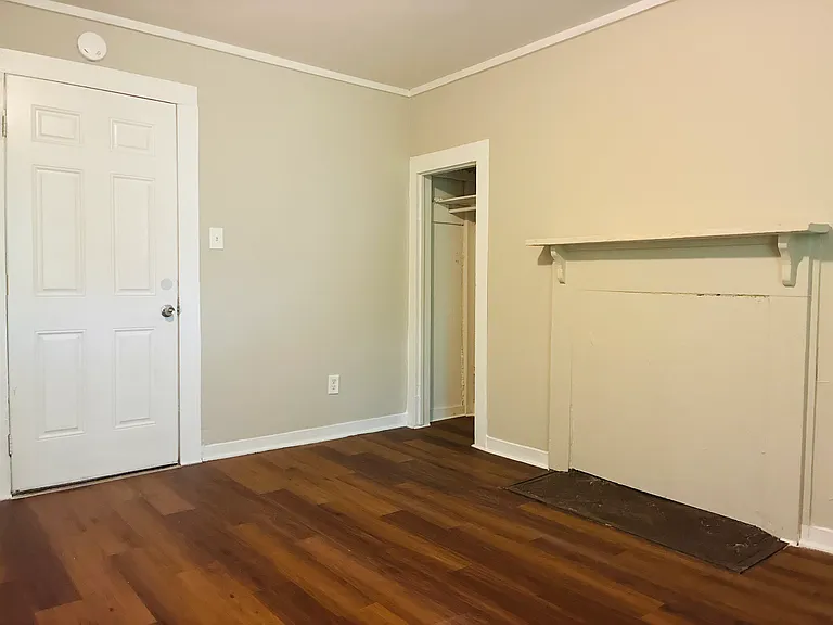 403 S Yates St — Photo 18
