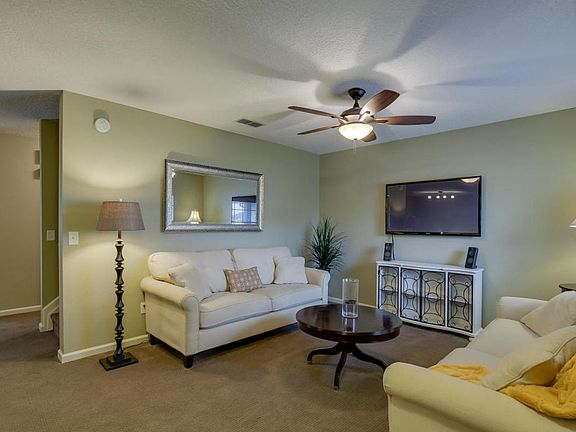 4th image of 2330 Wood Hollow Ln