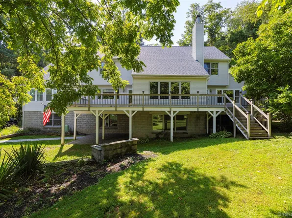 61 Church Street, Poughquag, NY 12570