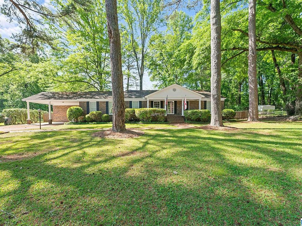 1st image of 270 Cahawba Dr