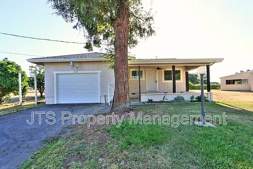 2440 Central Ave #B Photo 1