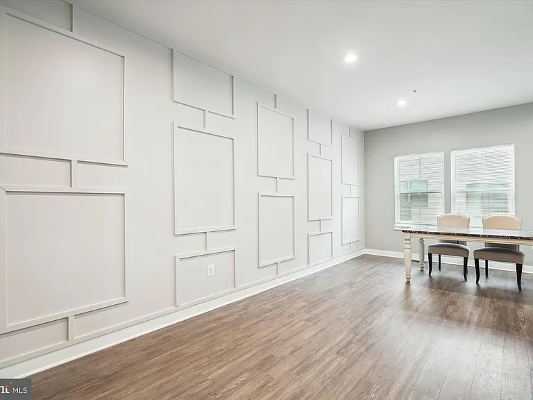 2824 Lewis Ave — Photo 11
