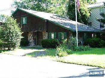 1st image of 46 Glendale Dr