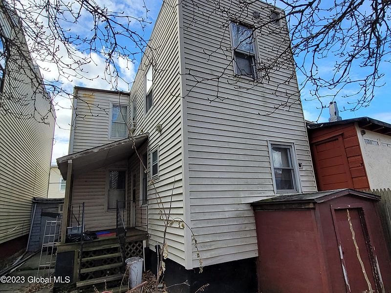 5th image of 559 1st Street