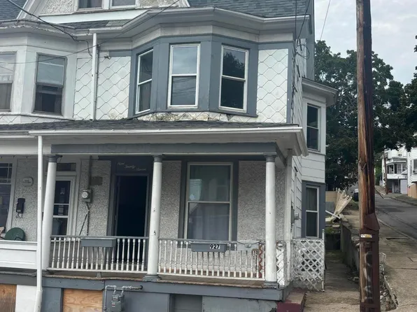 927 E Sunbury St, Shamokin, PA 17872