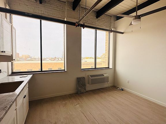 5th image of 2300 10th Ave #101-308