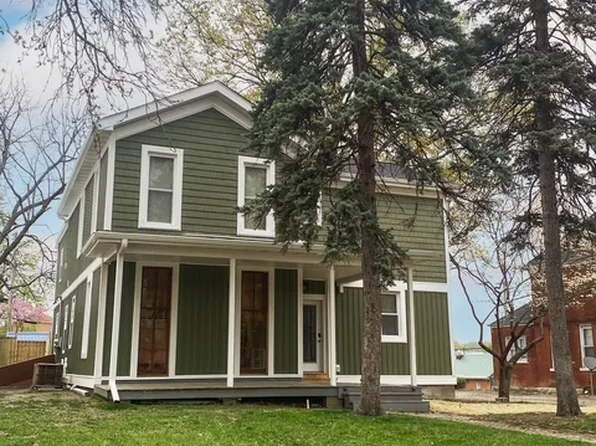 1635 Vermont St, Quincy, IL 62301