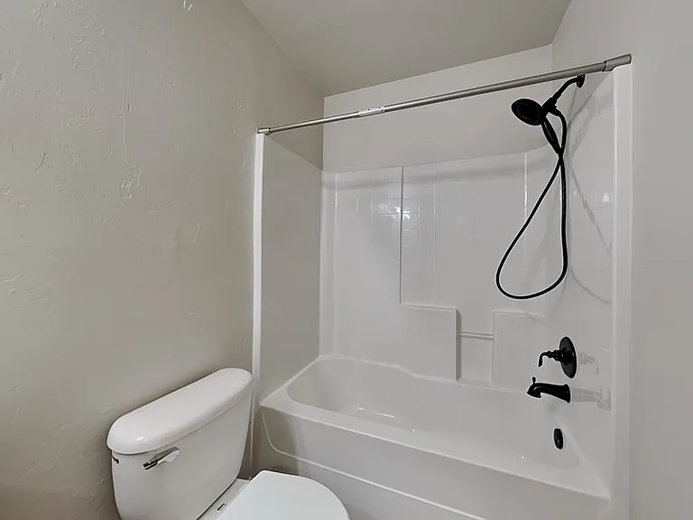 2165 Robin Ridge Ln — Photo 14
