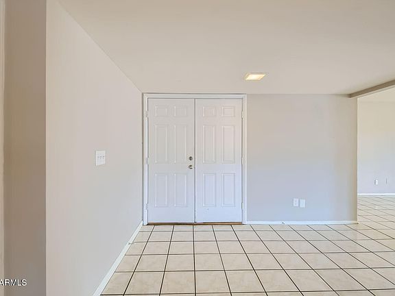 4th image of 10219 N 45TH Avenue