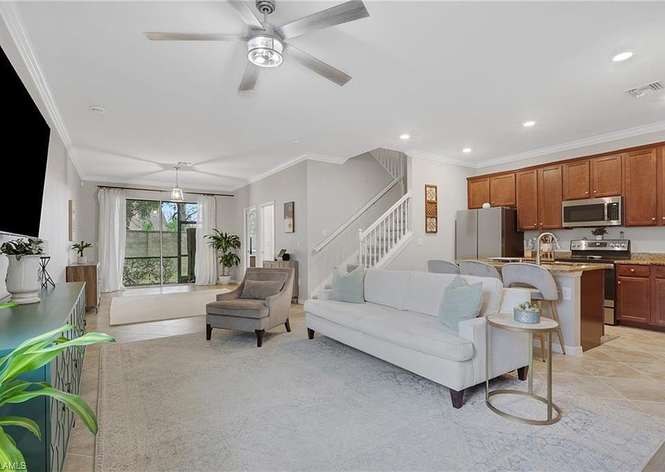 1st image of 10100 Tin Maple DR #11