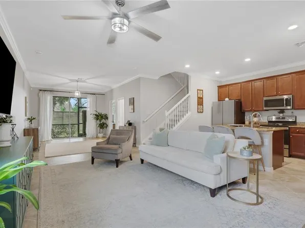 10100 Tin Maple DR #11, ESTERO, FL 33928