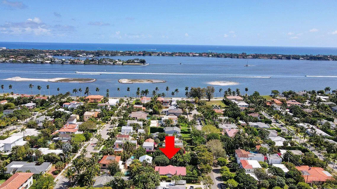 1 bed, 1.0 bath, 744 sqft, $7,000 — Photo 3
