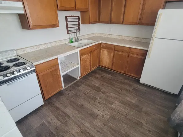 112 E Cherry St, Vermillion, SD