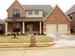 1208 Longhorn Dr, Aubrey, TX 76227