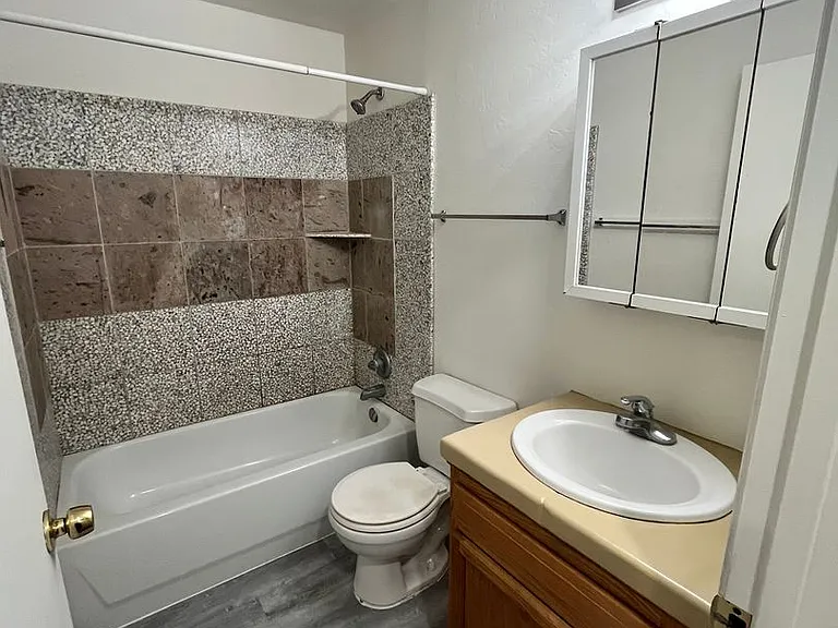 2921 N Geronimo Ave — Photo 17