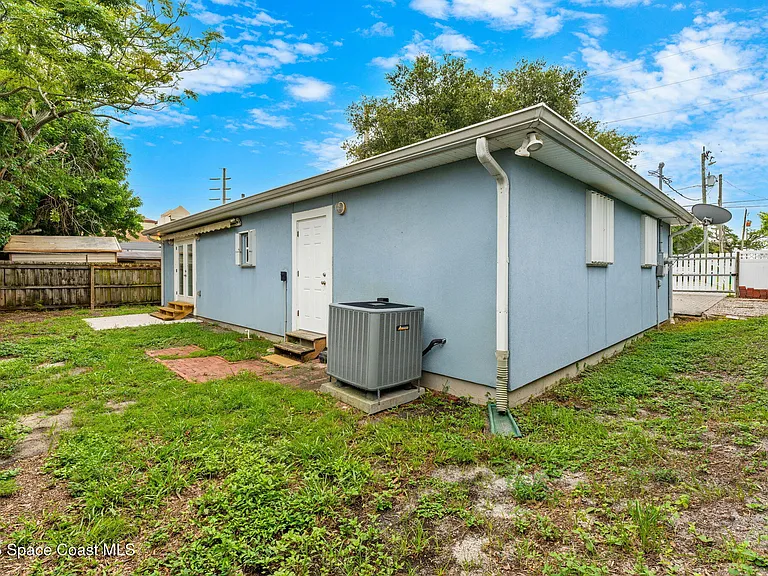 116 Rosa L Jones Dr — Photo 42