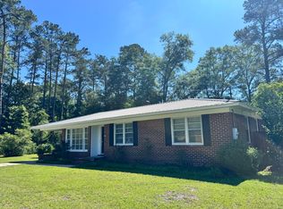100 Azalea Dr, Walterboro, SC 29488