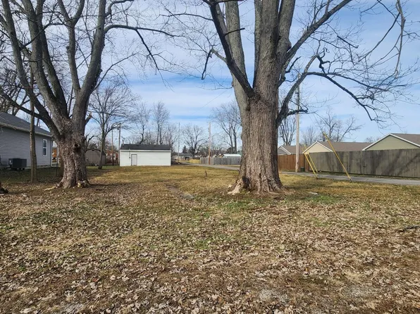 220 W Ohio Ave, Washington Court House, OH 43160