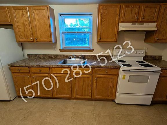 2nd image of 1009 Charles St APT 2