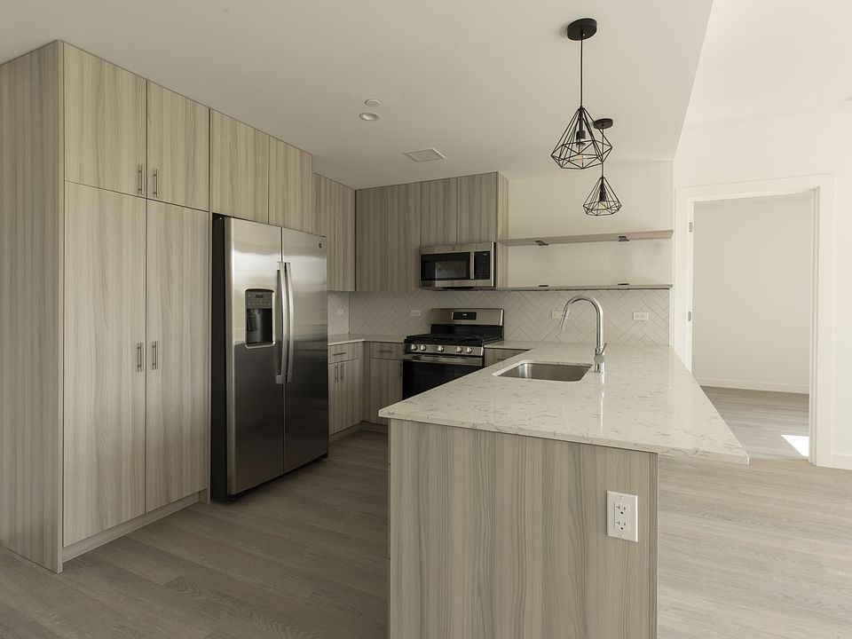 1st image of 55 Saint Johns Ave #304