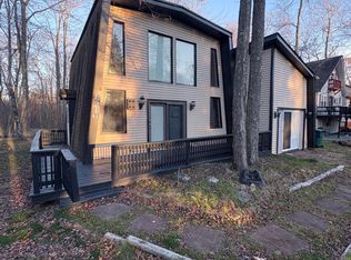 5607 Pembrook Dr, Tobyhanna, PA