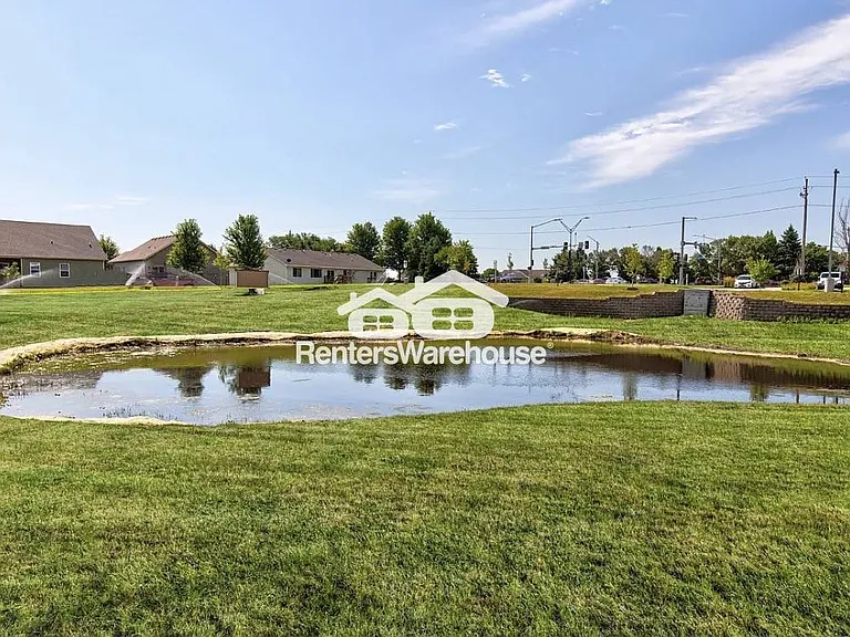 3620 NE Marissa Ln — Photo 2
