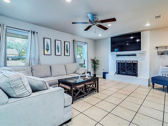 4th image of 6509 Sunstrip Dr