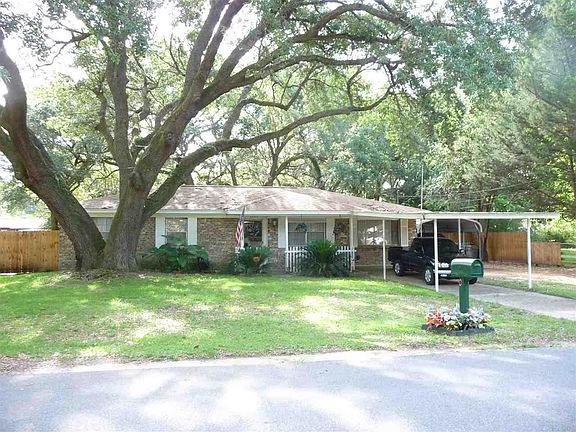 3rd image of 4720 Pecanwood Pl