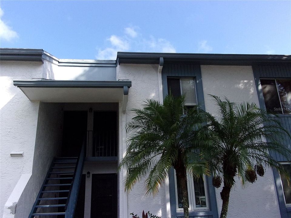 1st image of 146 Cypress Ln #1